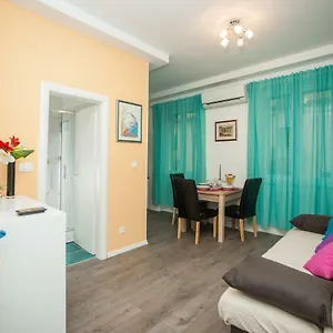  Apartament Simone